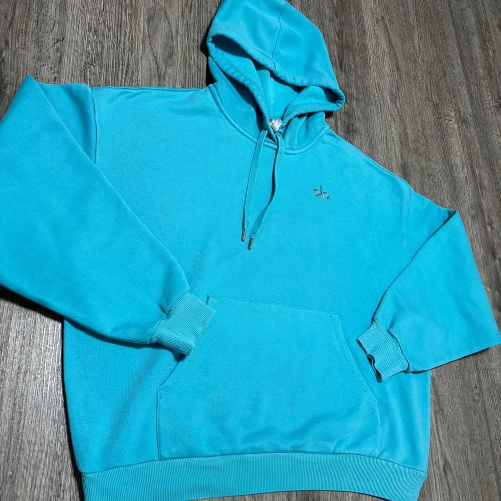 ALO Yoga Woman’s Oversized Blue Pullover Hoodie Size M - Picture 2 of 9